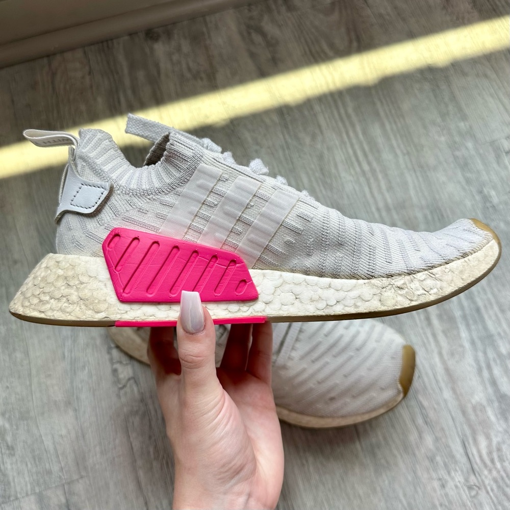 Adidas Women’s NMD R2 PK Primeknit Sneaker (White/Shock Pink)